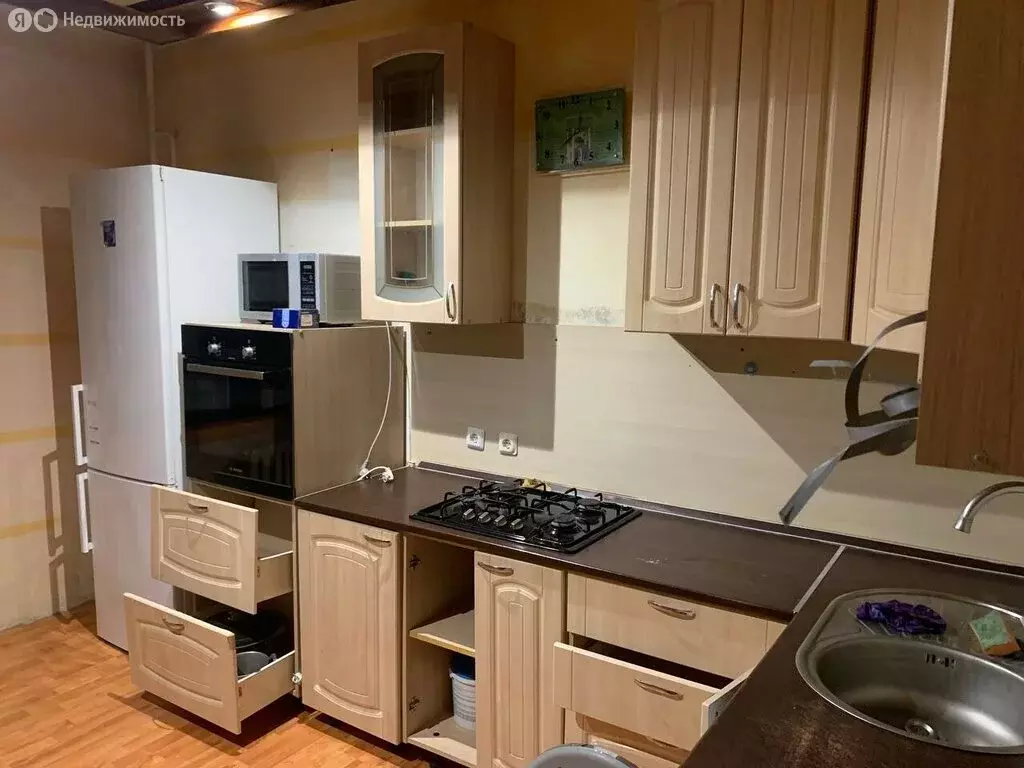 3-комнатная квартира: деревня Кондратово, улица Культуры, 11 (82.8 м) - Фото 1