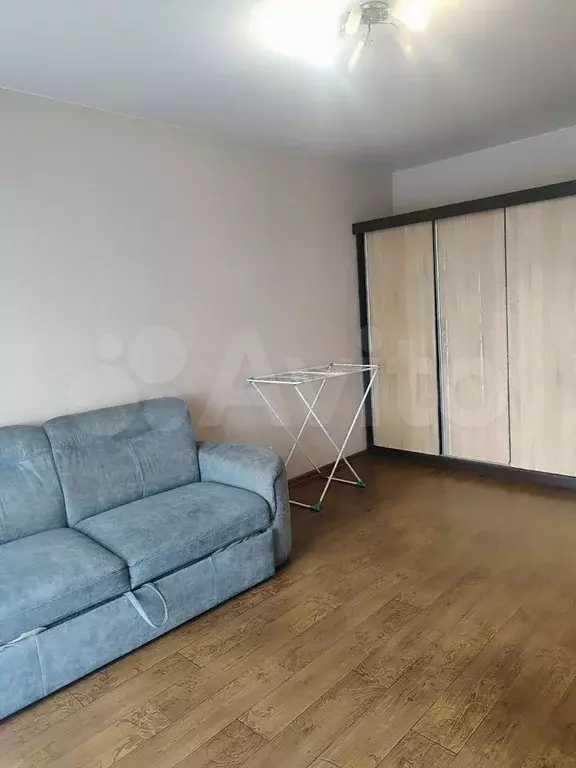 1-к. квартира, 45 м, 7/8 эт. - Фото 1
