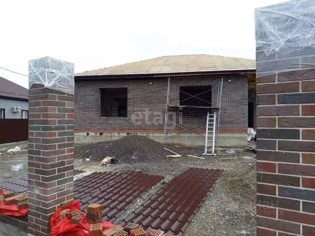 Дом в Адыгея, Майкоп городской округ, Гавердовский хут. ул. Пионерская ... - Фото 1