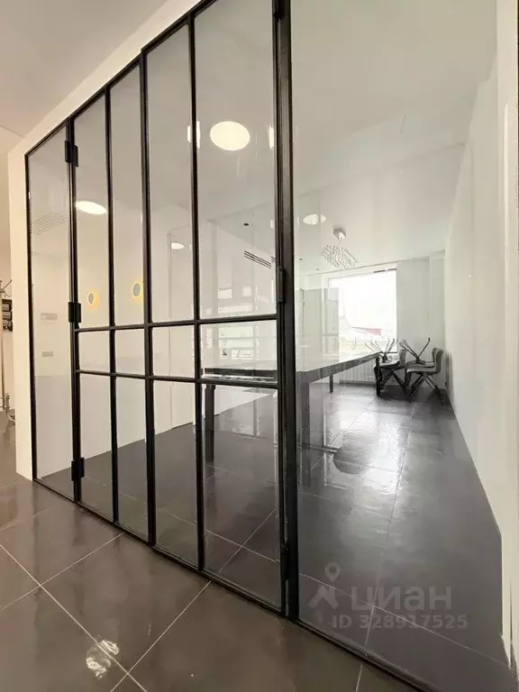 Помещение свободного назначения в Тверская область, Тверь просп. ... - Фото 1