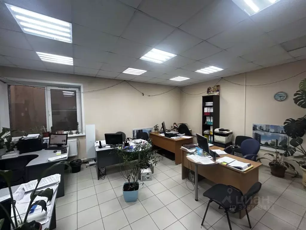 Помещение свободного назначения в Иркутская область, Иркутск ул. ... - Фото 2