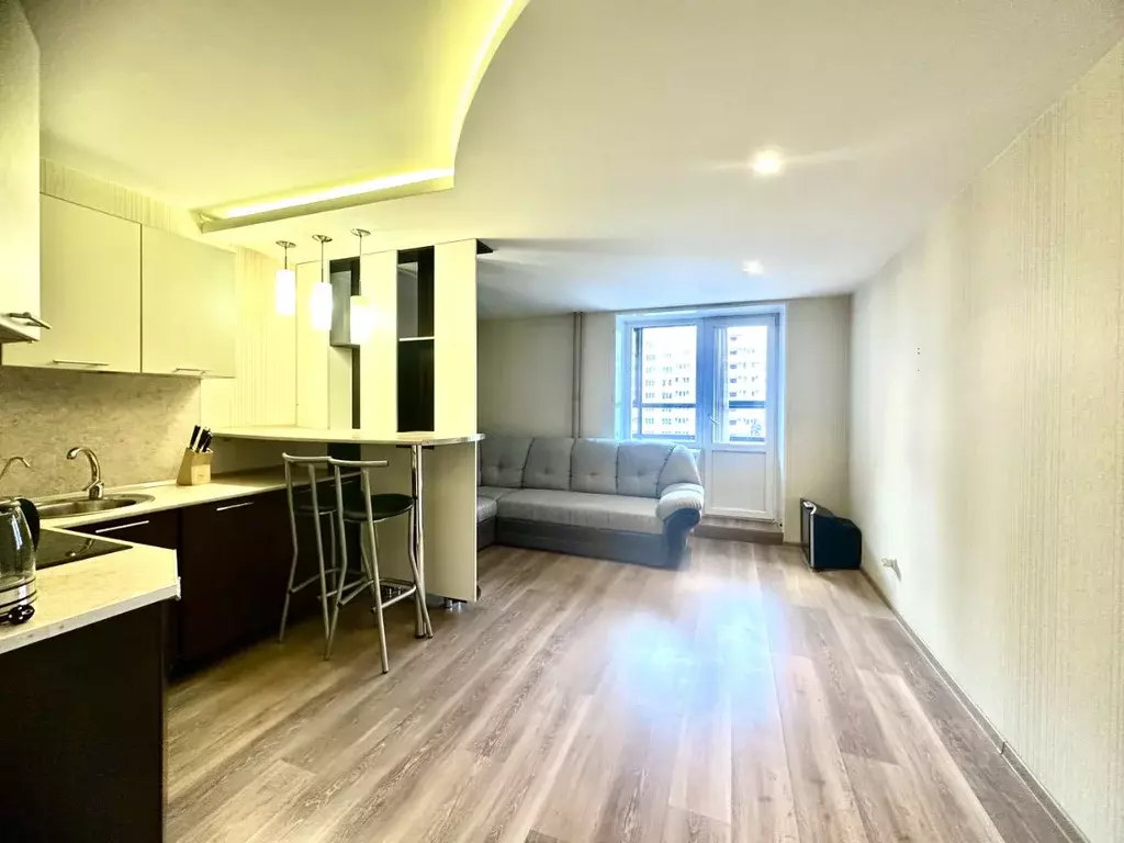 Студия Санкт-Петербург Горелово тер., ул. Коммунаров, 190 (26.0 м) - Фото 1