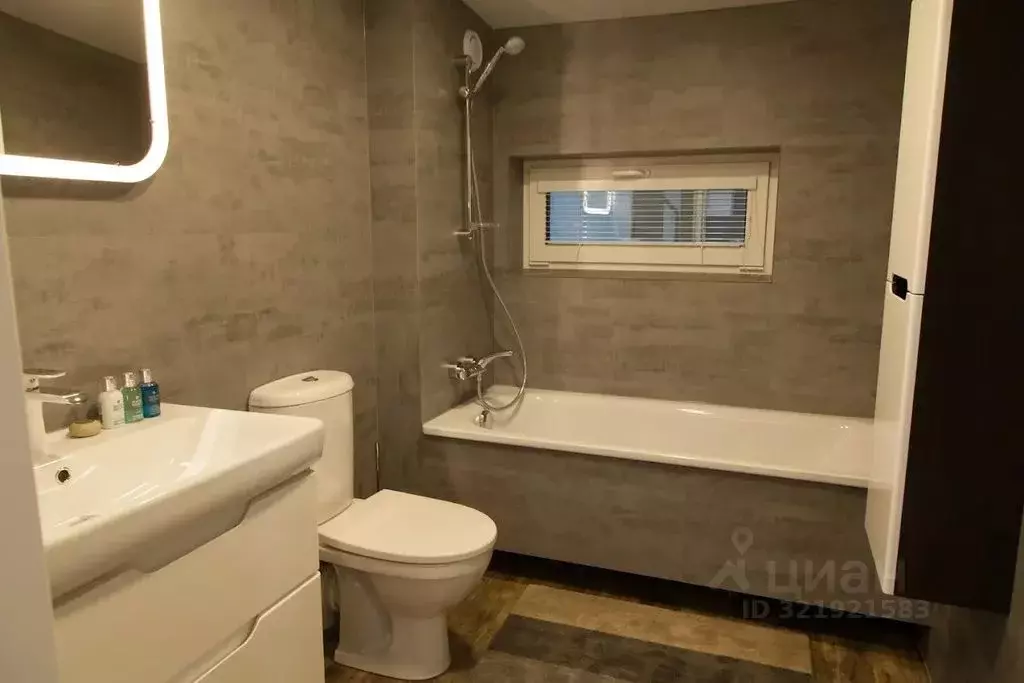 Дом в Ленинградская область, Приозерский район, Красноозерное с/пос, ... - Фото 2