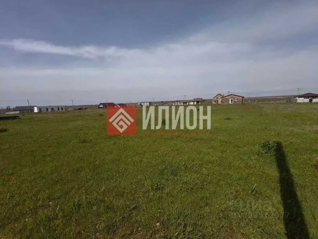 Участок в Севастополь Нахимовский р-н, пос. Солнечный, ул. ... - Фото 2