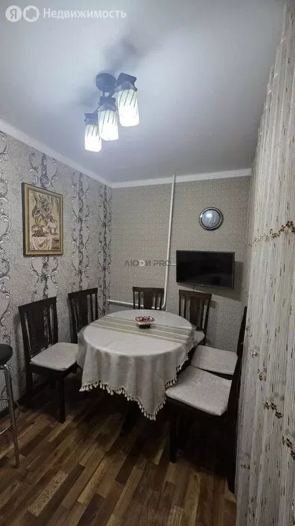 3-комнатная квартира: Дюртюли, улица Василия Горшкова, 7/1 (62.8 м) - Фото 1