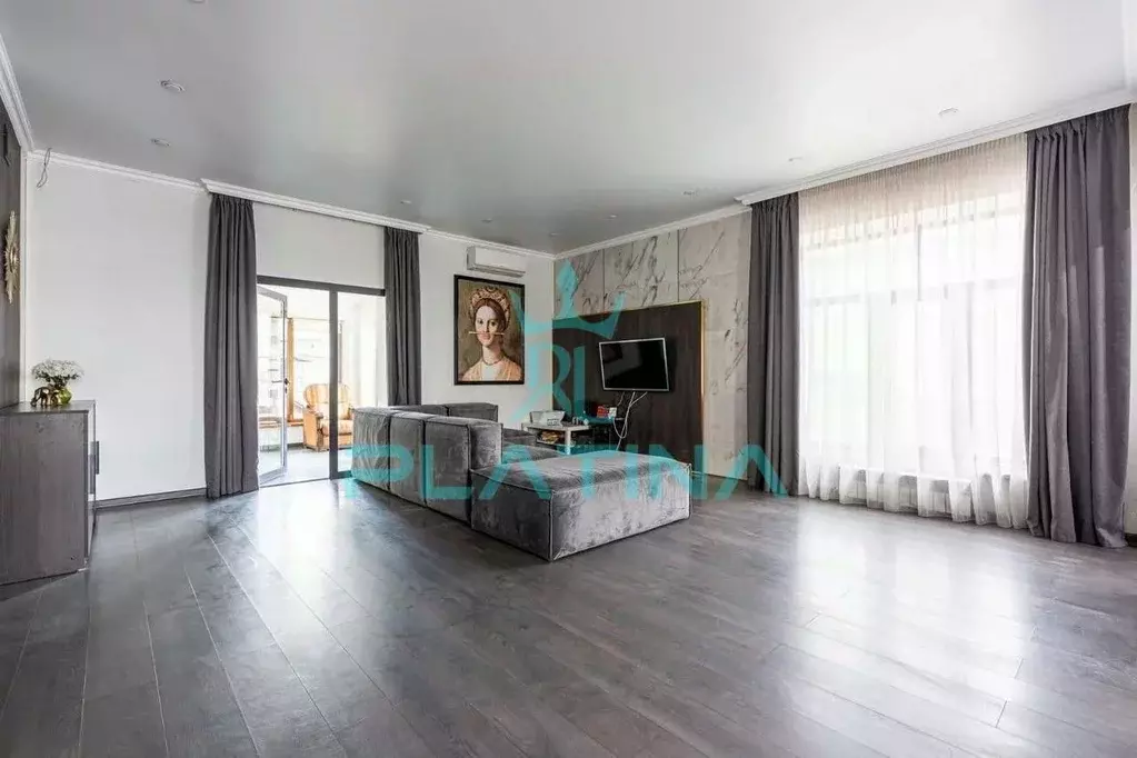 Дом в Татарстан, Казань Нестеровская ул., 8 (300 м) - Фото 1