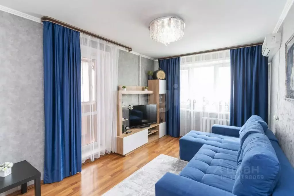 2-к кв. Тюменская область, Тюмень Широтная ул., 112 (51.0 м) - Фото 1