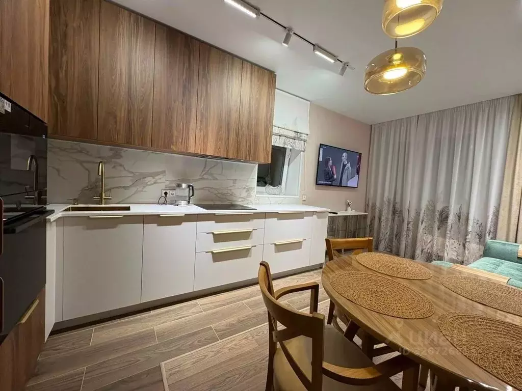 2-к кв. Татарстан, Казань ул. Академика Губкина, 12Б (70.0 м) - Фото 0