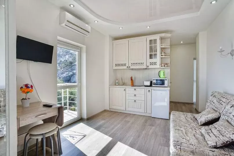 1-к кв. Крым, Ялта городской округ, Симеиз пгт ул. Красномаякская, 18Е ... - Фото 2