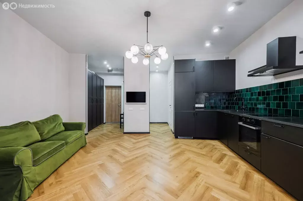 Квартира-студия: Екатеринбург, Машинная улица, 1В (36.1 м) - Фото 2