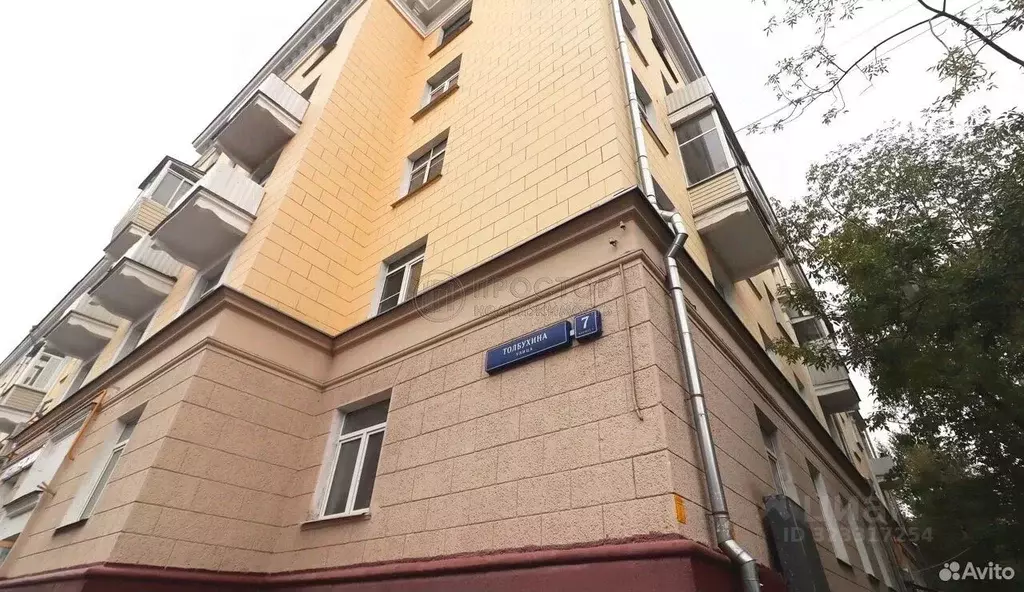 Комната Москва ул. Толбухина, 7К1 (30.4 м) - Фото 1