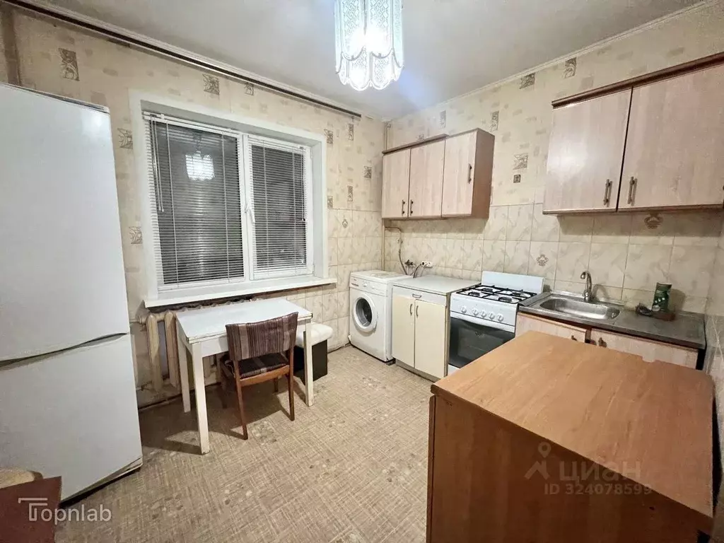 1-к кв. Брянская область, Брянск ул. 22-го съезда КПСС, 45 (37.0 м) - Фото 1