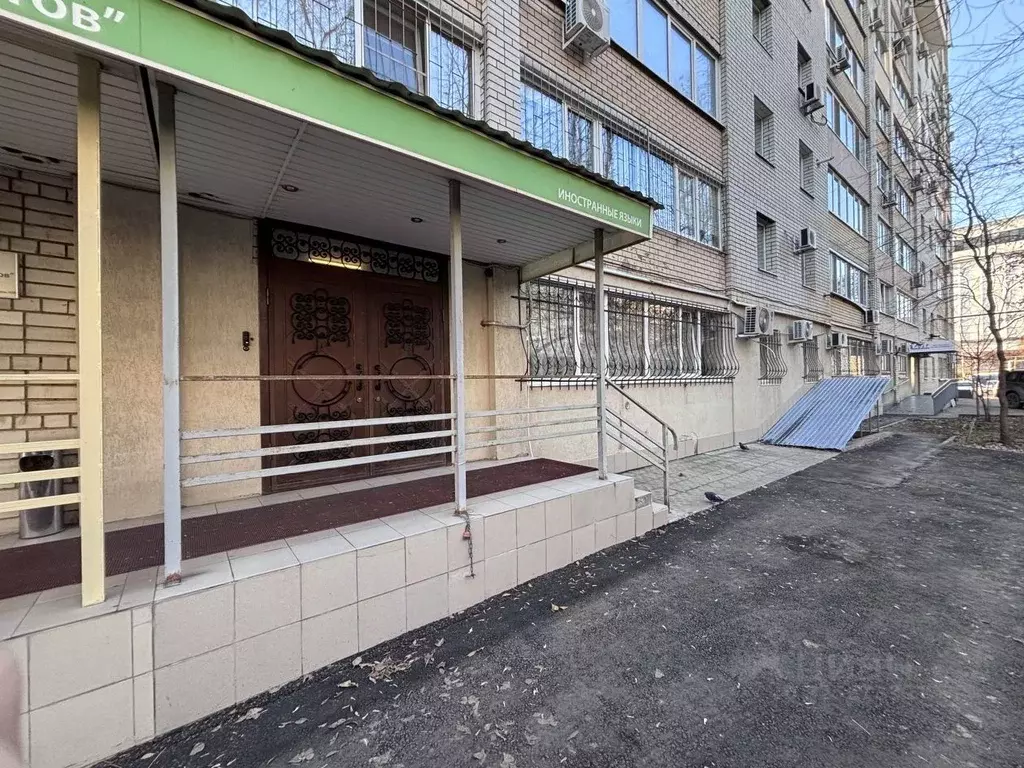 Офис в Саратовская область, Саратов ул. Имени Н.Г. Чернышевского, 92А ... - Фото 2