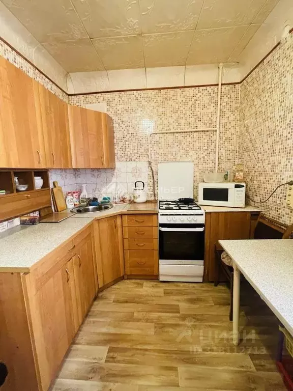 2-к кв. Кировская область, Киров ул. Казанская, 75А (47.0 м) - Фото 0