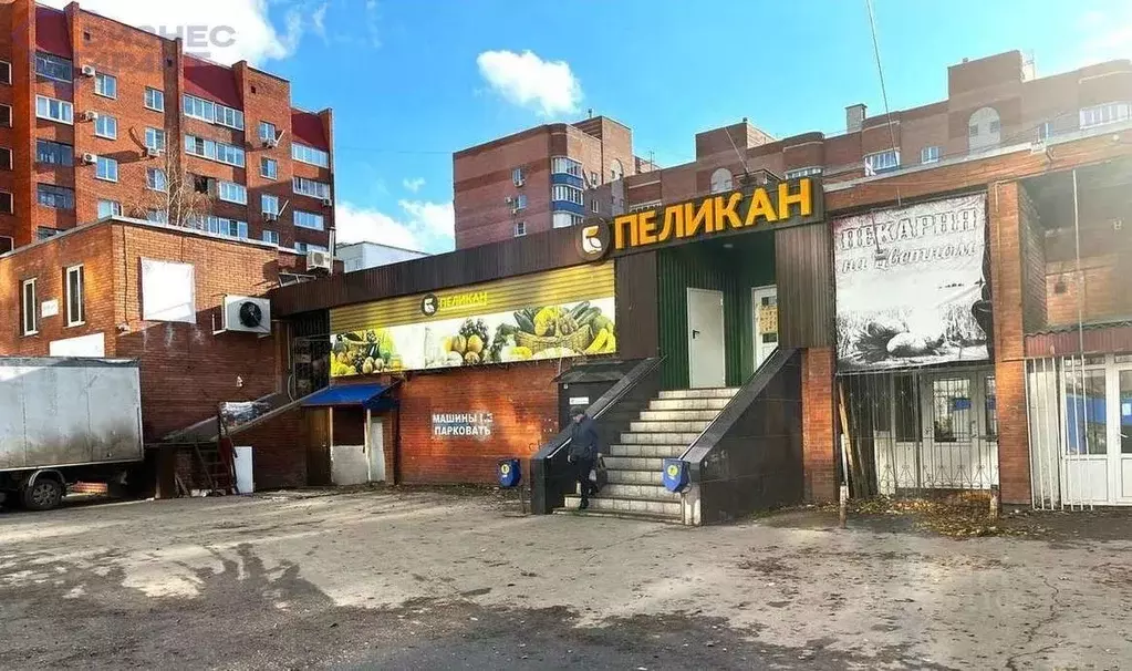 Помещение свободного назначения в Самарская область, Тольятти 16-й ... - Фото 0