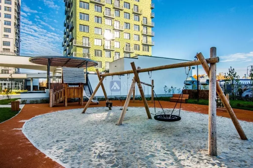 3-к кв. Тюменская область, Тюмень Тарманы мкр, ул. Малышева, 31 (95.2 ... - Фото 1