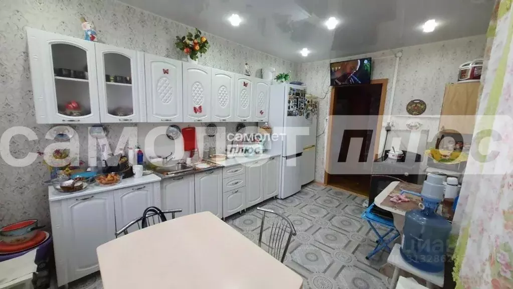 Дом в Саха (Якутия), Жатай городской округ, Жатай рп ул. ... - Фото 0