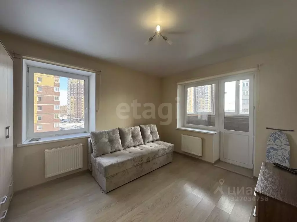 1-к кв. Тюменская область, Тюмень ул. Мельникайте, 2к9 (52.0 м) - Фото 0