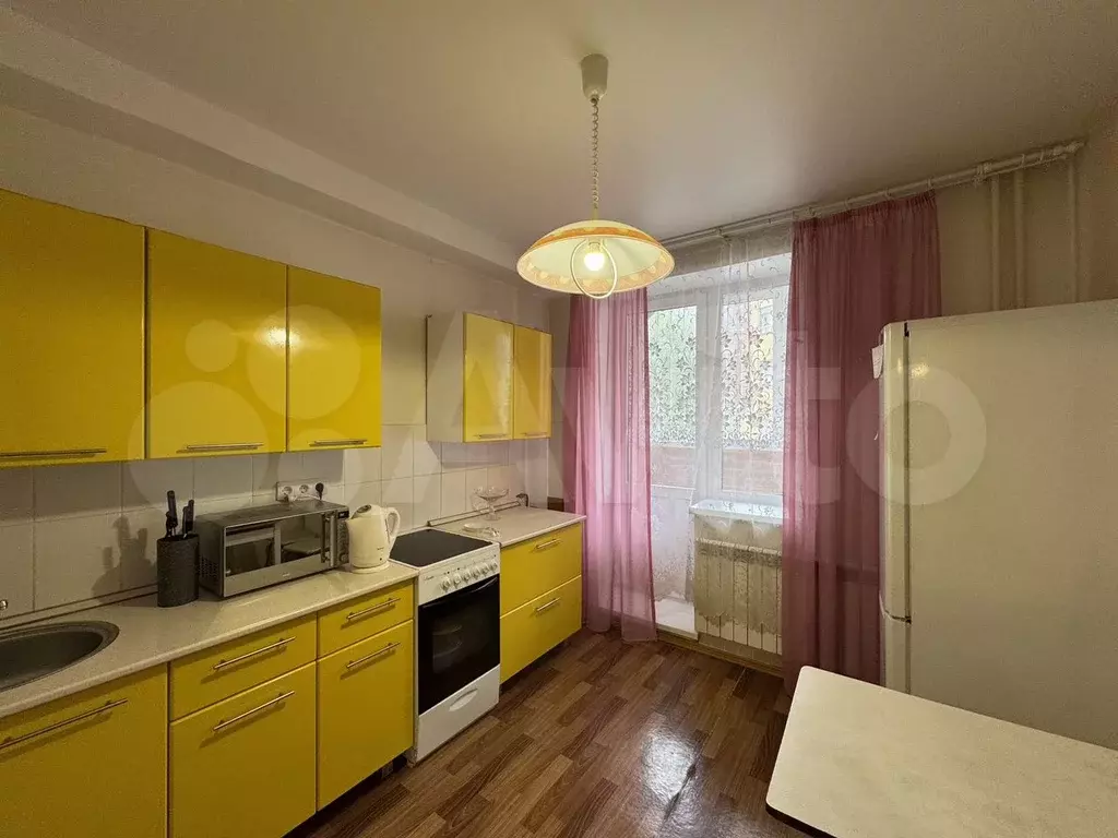 2-к. квартира, 55 м, 1/12 эт. - Фото 0