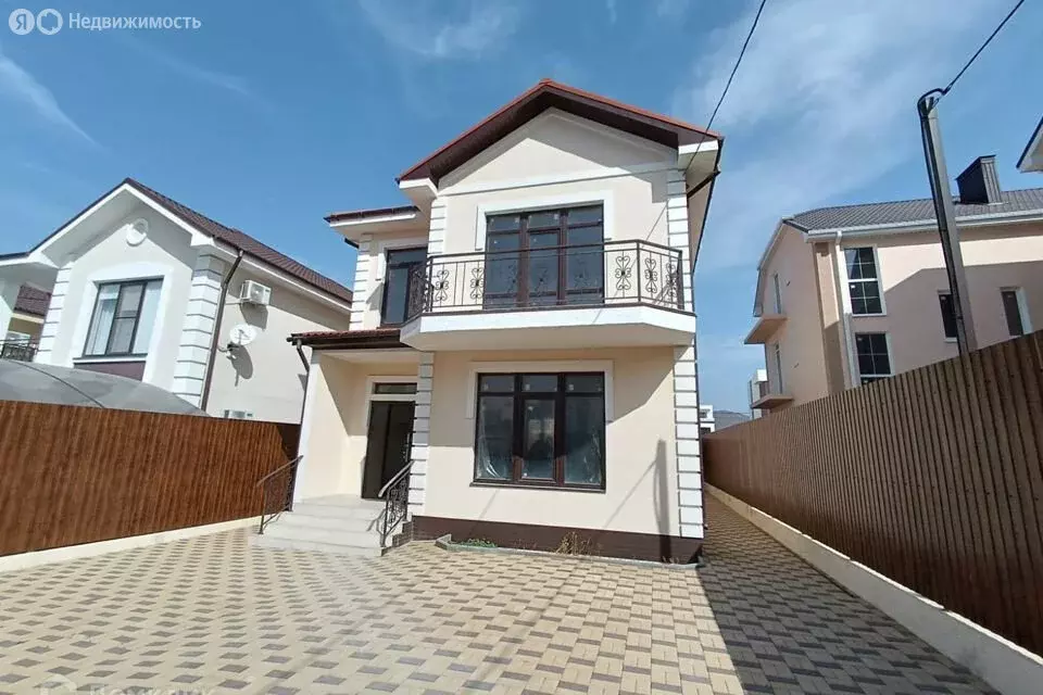 Дом в Геленджик, Геленджикский проспект (180 м) - Фото 1