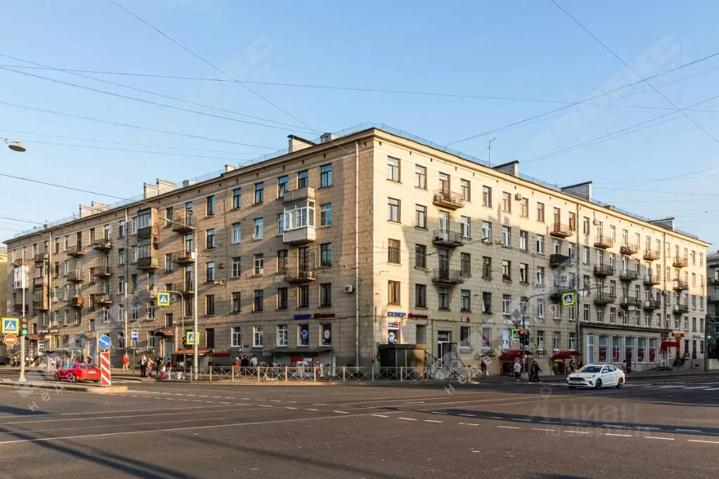 2-к кв. Санкт-Петербург Среднеохтинский просп., 51 (75.0 м) - Фото 0