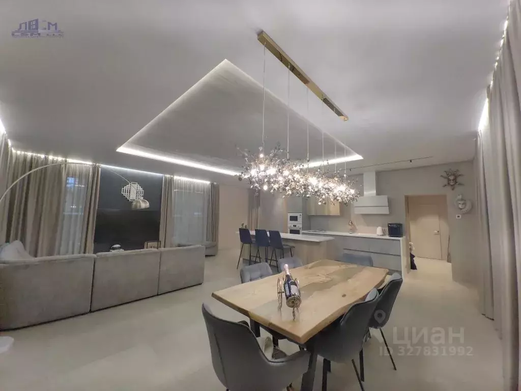 Дом в Ленинградская область, Выборгский район, Рощино пгт ул. ... - Фото 1