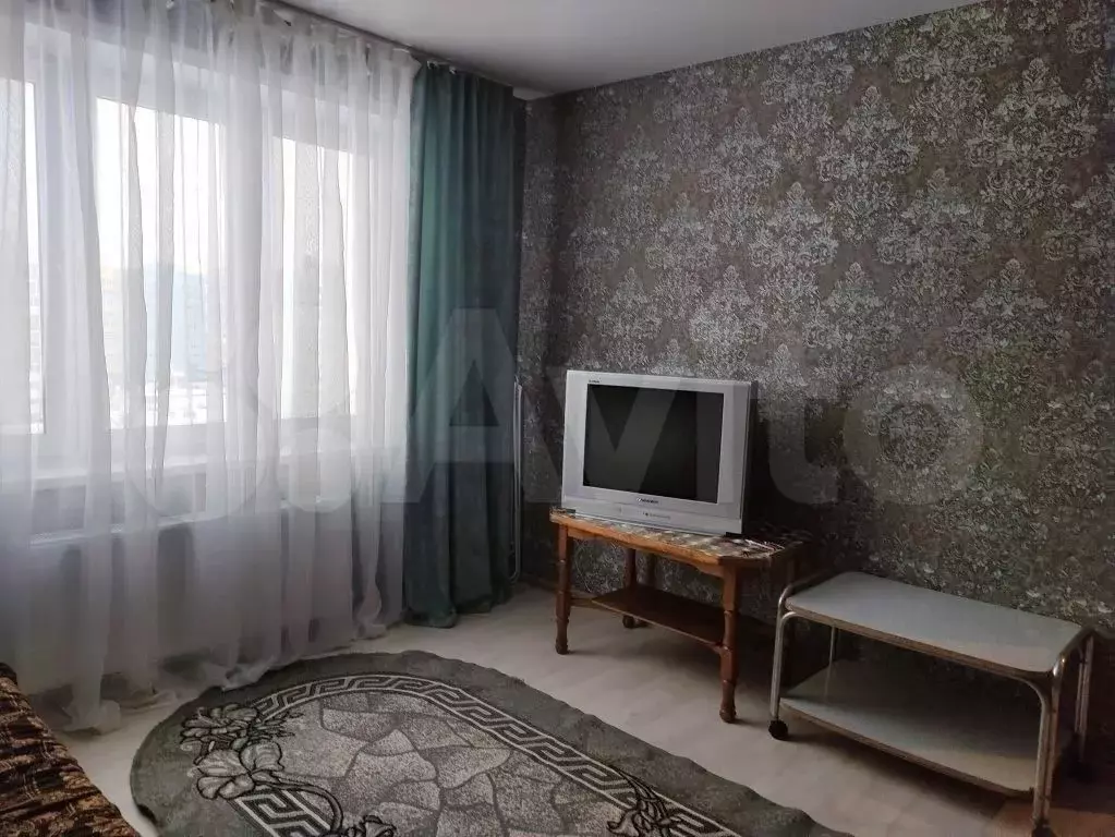 1-к. квартира, 40 м, 8/10 эт. - Фото 1