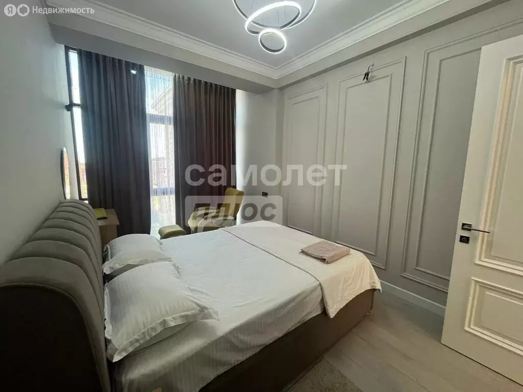 1-комнатная квартира: Махачкала, ул. Времена Года (44 м) - Фото 1