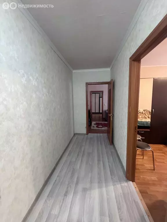 3-комнатная квартира: Новый Уренгой, район Южная Жилая Часть, 2-й ... - Фото 0