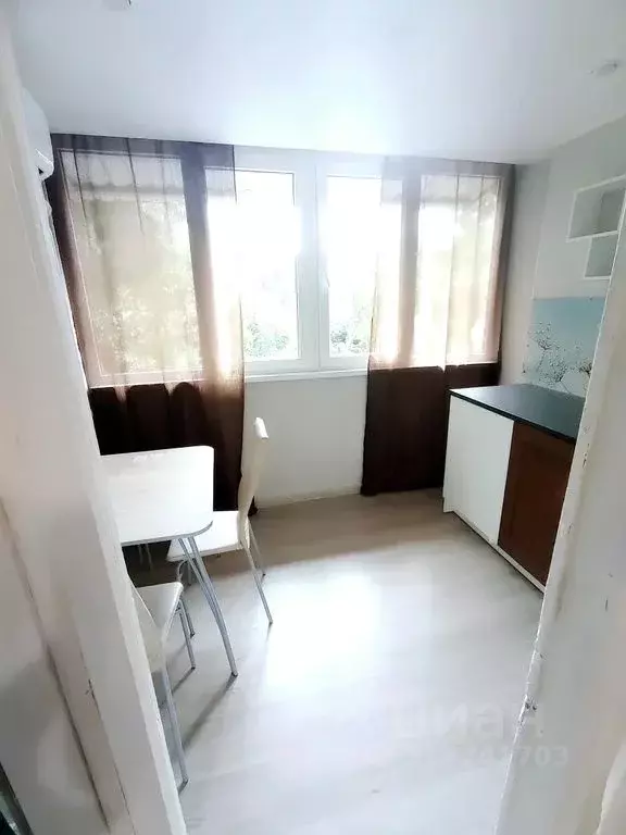 1-к кв. Краснодарский край, Сочи Адлер жилрайон, ул. Щорса, 18 (45.0 ... - Фото 0