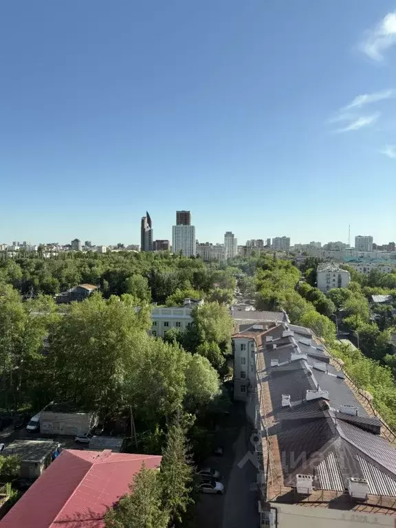 2-к кв. Башкортостан, Уфа ул. Карла Маркса, 54 (70.7 м) - Фото 1