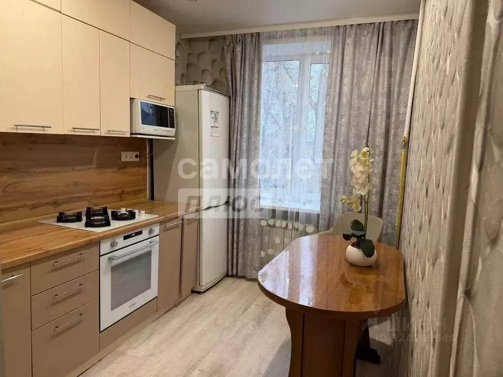 2-к кв. Ульяновская область, Ульяновск Автозаводская ул., 2 (51.6 м) - Фото 1