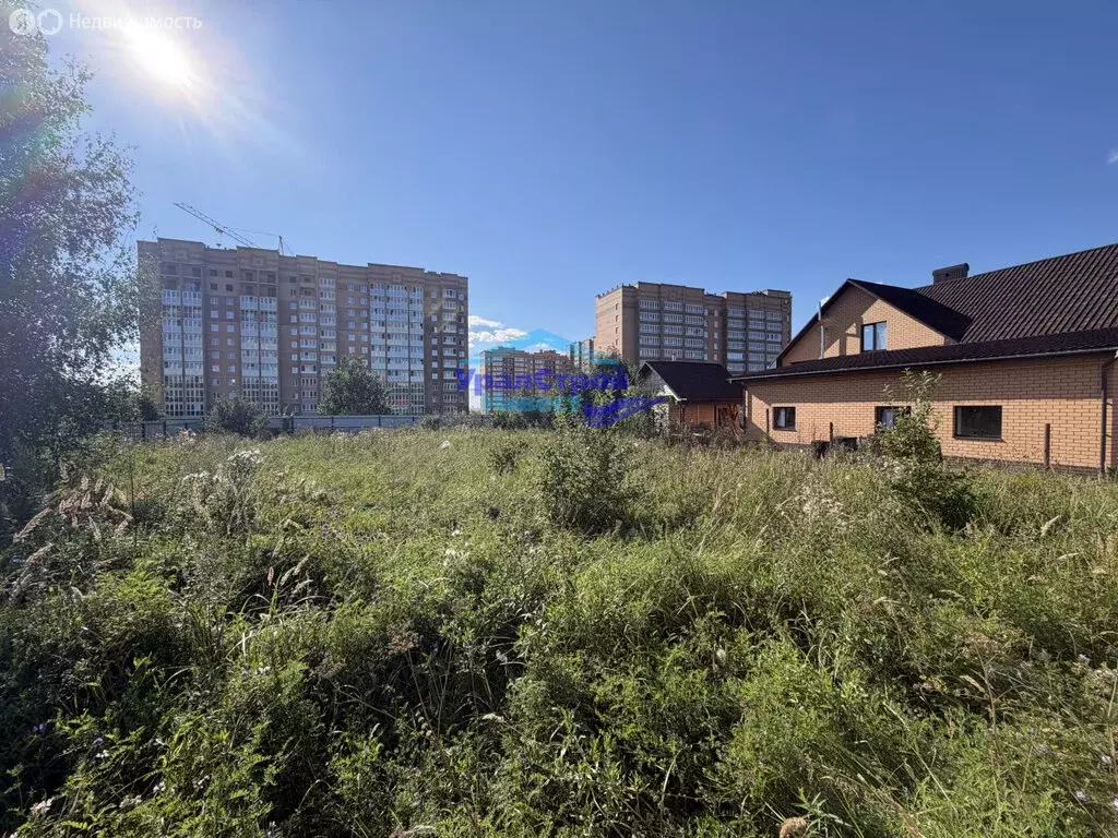 Участок в Октябрьский, улица Леонида Леонидова (8.1 м) - Фото 1