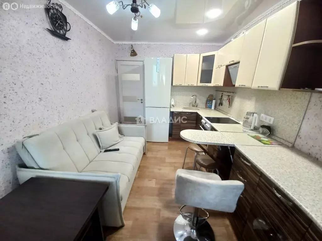 1-комнатная квартира: Тобольск, улица Знаменского, 3 (38 м) - Фото 2