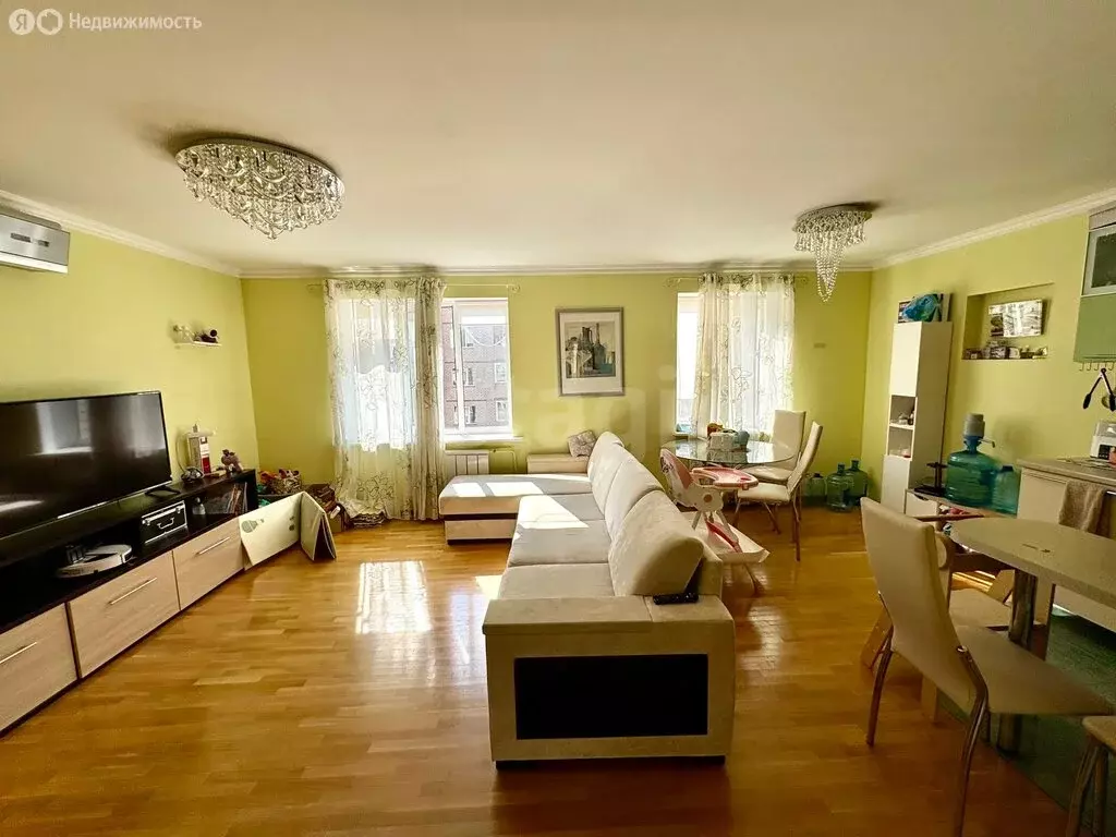 2-комнатная квартира: Сыктывкар, Первомайская улица, 36 (69.9 м) - Фото 1