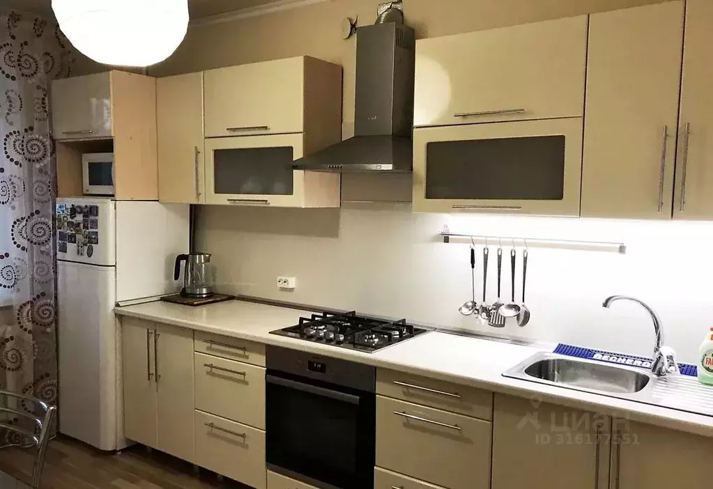 1-к кв. Татарстан, Казань ул. Юлиуса Фучика, 82 (34.0 м) - Фото 0
