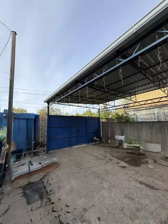 Дом в Астраханская область, Астрахань ул. Лемисова, 44 (51 м) - Фото 1