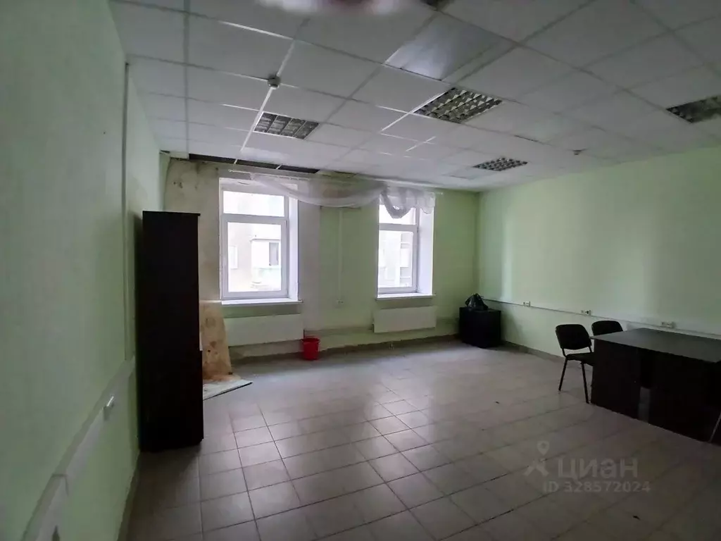 Офис в Челябинская область, Челябинск Салютная ул., 11 (34 м) - Фото 1