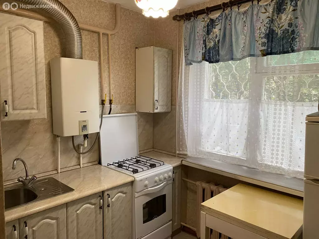2-комнатная квартира: Ярославль, улица Урицкого, 38 (44 м) - Фото 0