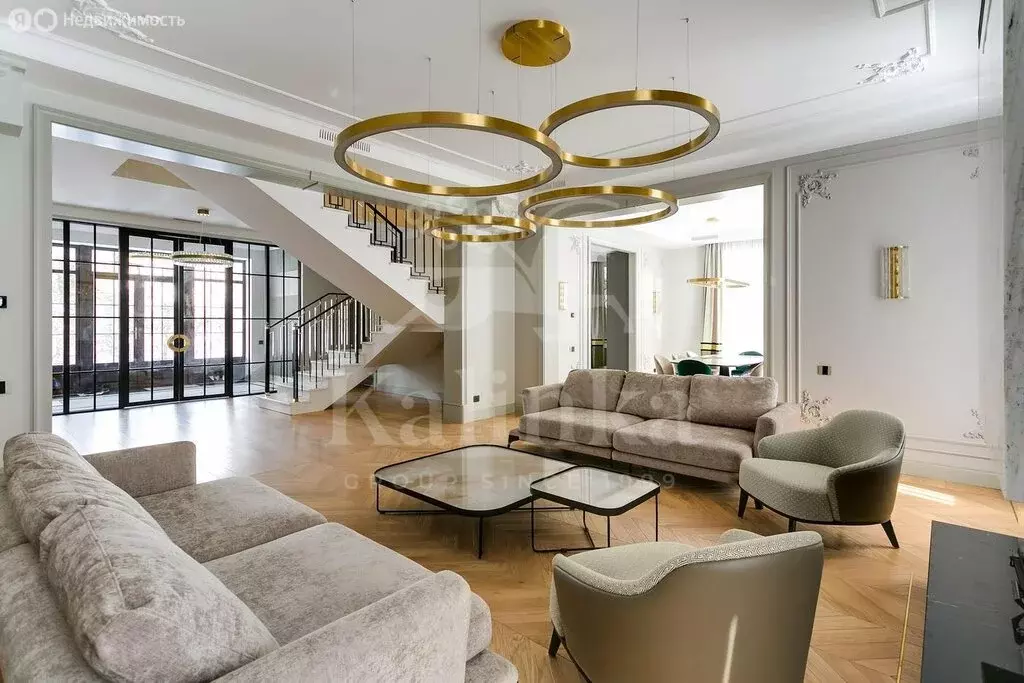 Дом в деревня Чесноково, КП Ренессанс парк (610 м) - Фото 1