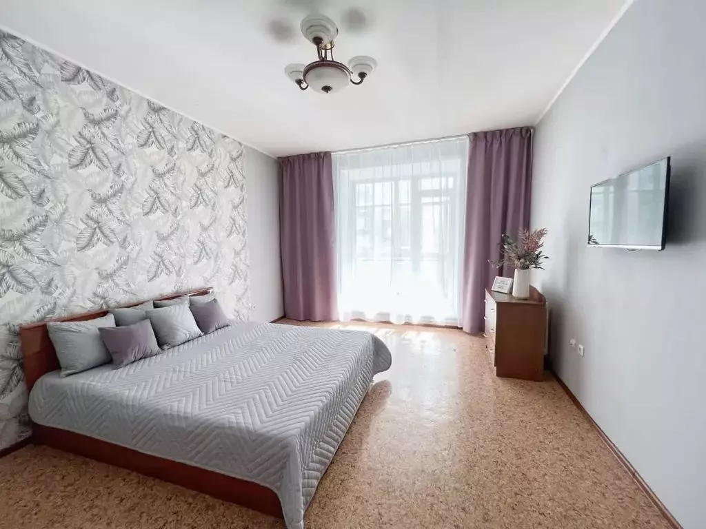 1-к кв. Татарстан, Казань Чистопольская ул., 81 (50.0 м) - Фото 0