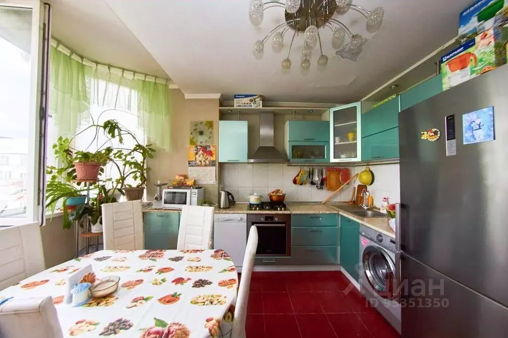 3-к кв. Рязанская область, Рязань ул. Маяковского, 49 (75.0 м) - Фото 0