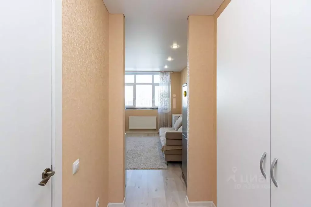 Студия Тюменская область, Тюмень ул. Первооткрывателей, 2 (18.0 м) - Фото 0