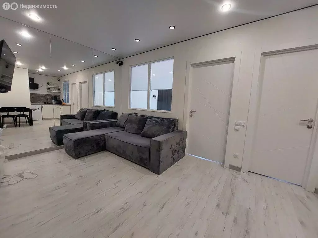 2-комнатная квартира: Энгельс, Трудовая улица, 12/5 (48.1 м) - Фото 1