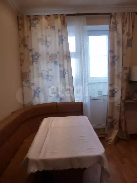 1-к. квартира, 40 м, 4/10 эт. - Фото 0