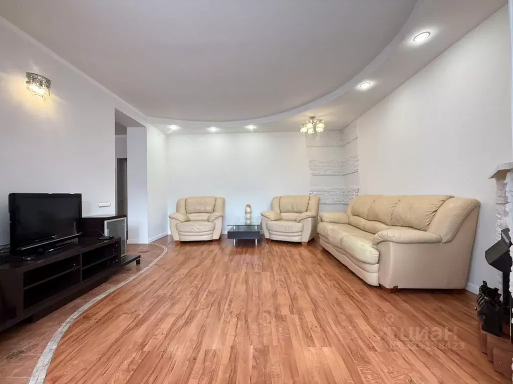 3-к кв. Калининградская область, Калининград Балтийская ул., 20 (90.0 ... - Фото 2