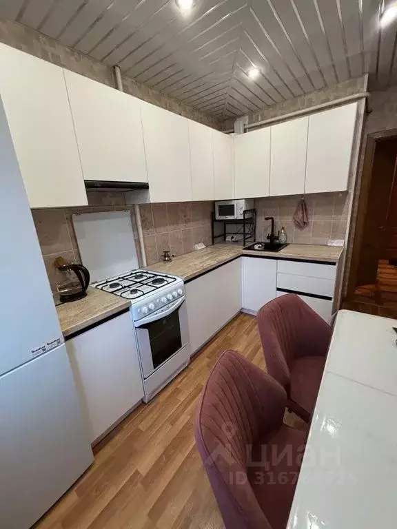 2-к кв. Волгоградская область, Волгоград ул. Милиционера Буханцева, 2Б ... - Фото 1