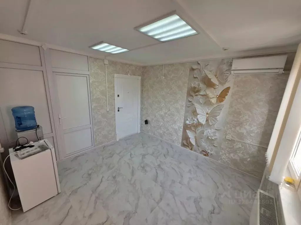 Помещение свободного назначения в Краснодарский край, Краснодар ул. ... - Фото 1