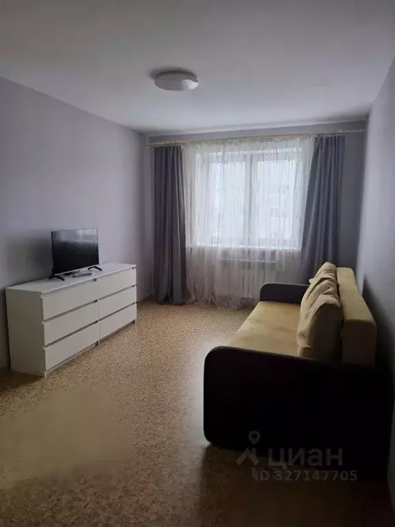 Студия Калужская область, Калуга проезд Юрия Круглова, 14 (37.0 м) - Фото 1