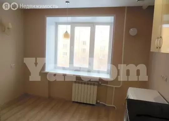 Квартира-студия: Красноярск, улица Демьяна Бедного, 22 (15 м) - Фото 2